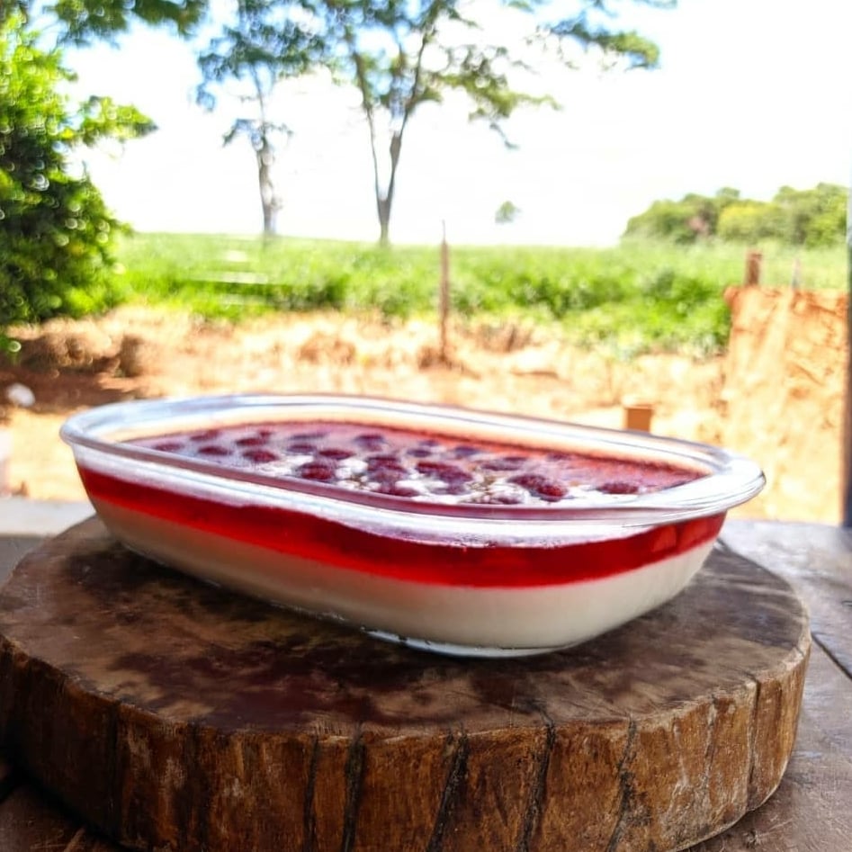 Photo of the Strawberry Cream Dessert – recipe of Strawberry Cream Dessert on DeliRec