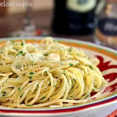 Recipe of Garlic and oil on the DeliRec recipe website