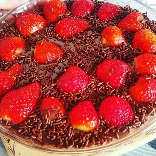 Photo of the Passion fruit and strawberry sprinkles topping – recipe of Passion fruit and strawberry sprinkles topping on DeliRec