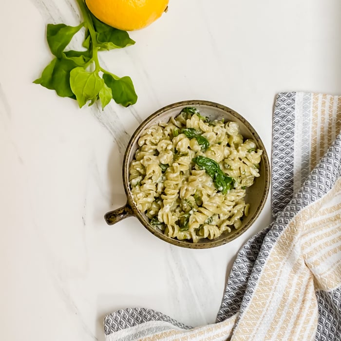 Photo of the Pasta with feta cheese, lemon and spinach. – recipe of Pasta with feta cheese, lemon and spinach. on DeliRec