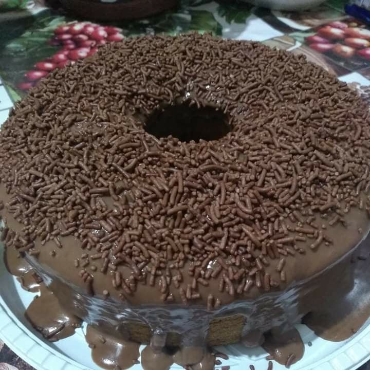 Photo of the carrot cake with chocolate icing and brigadeiro – recipe of carrot cake with chocolate icing and brigadeiro on DeliRec