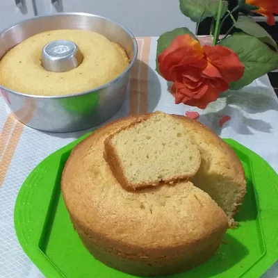 Recipe of Simple Cornmeal Cake) on the DeliRec recipe website