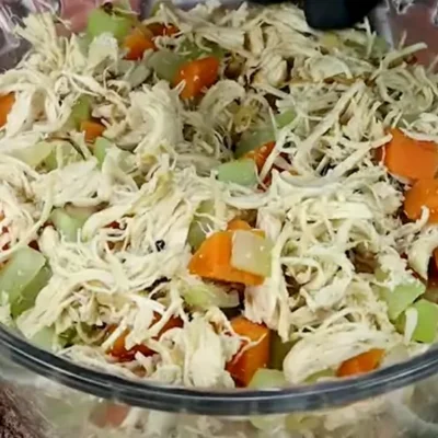 Recipe of Salad with chicken breast on the DeliRec recipe website