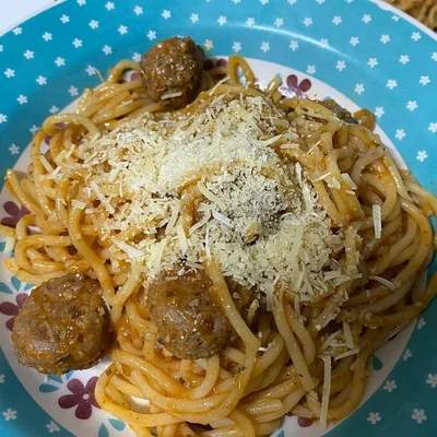 Recipe of pasta with meatballs on the DeliRec recipe website