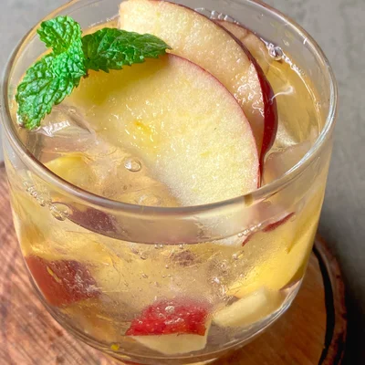 Recipe of apple iced tea on the DeliRec recipe website