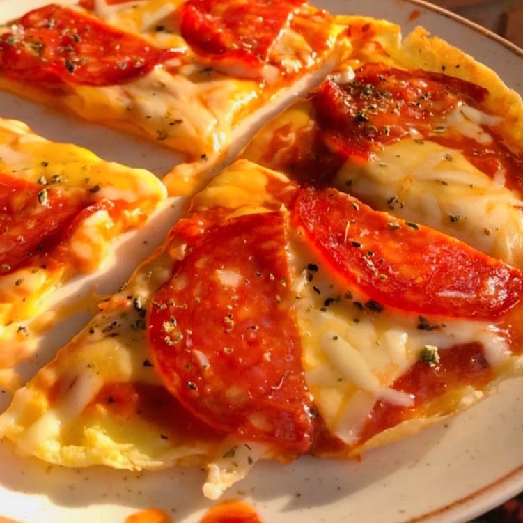 Photo of the Pepperoni Crepioca Pizza – recipe of Pepperoni Crepioca Pizza on DeliRec
