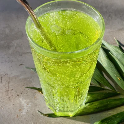 Recipe of Italian Green Apple Soda on the DeliRec recipe website