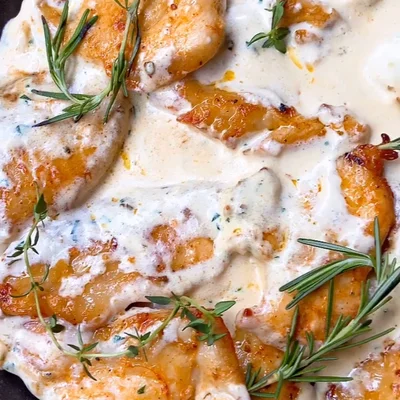 Recipe of Chicken with herb sauce on the DeliRec recipe website