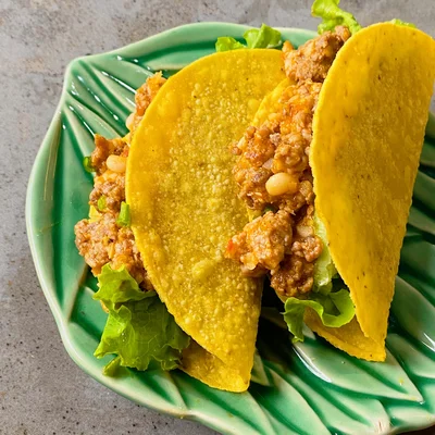 Receita de Tacos com feijão mexicano  no site de receitas DeliRec
