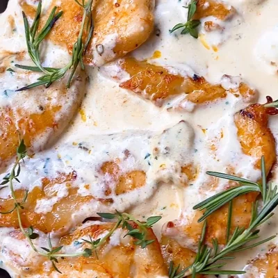 Recipe of Chicken with herb sauce on the DeliRec recipe website