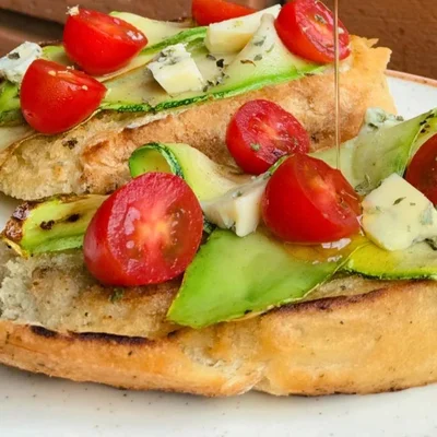 Recipe of zucchini toast on the DeliRec recipe website