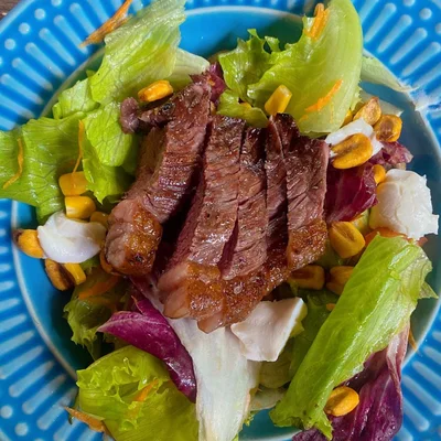 Recipe of Salad with filet on the DeliRec recipe website