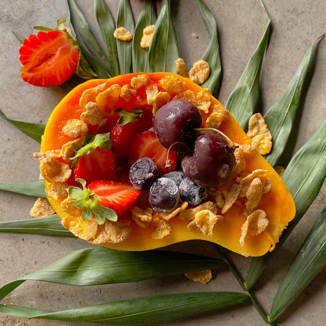 Foto da Papaya bowl de frutas vermelhas  - receita de Papaya bowl de frutas vermelhas  no DeliRec