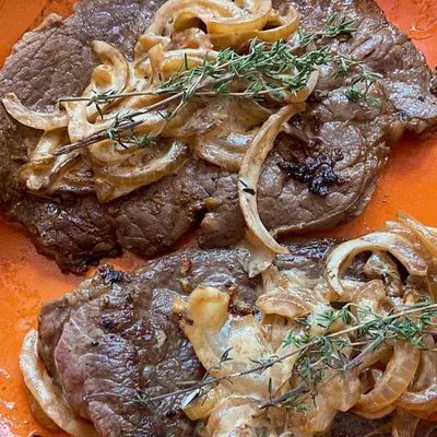 Recipe of Steak with onion in mayonnaise on the DeliRec recipe website
