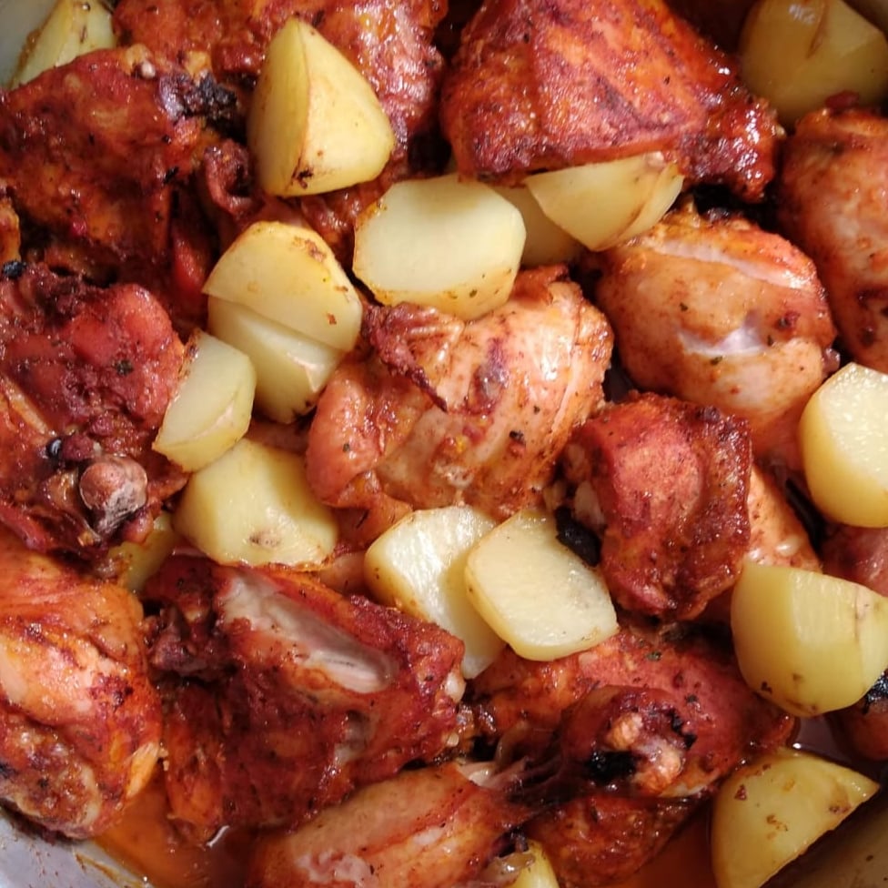 Photo of the Roasted thigh and drumstick with potatoes – recipe of Roasted thigh and drumstick with potatoes on DeliRec