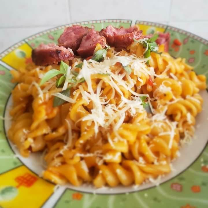 Photo of the easy pasta – recipe of easy pasta on DeliRec