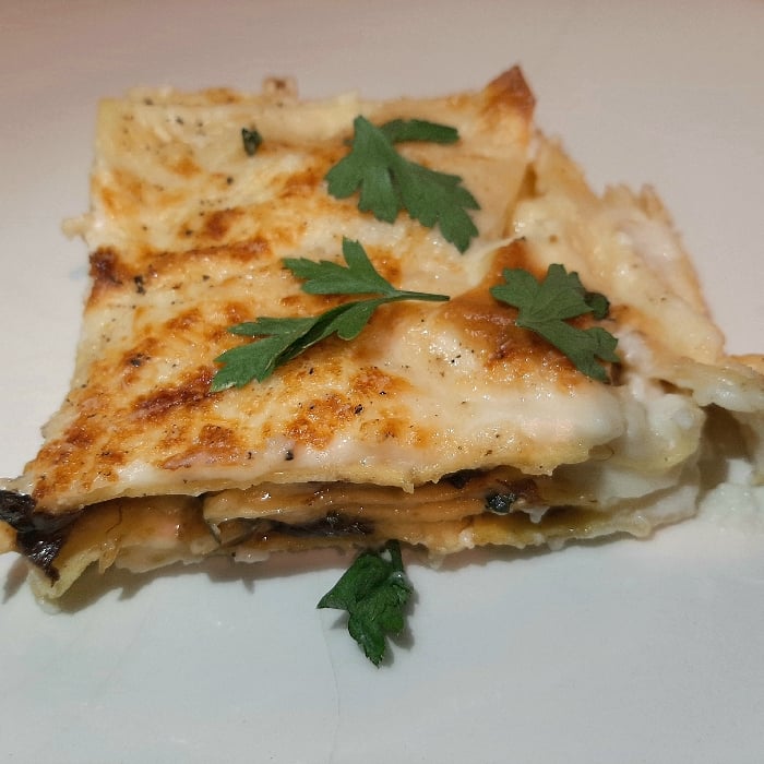 Photo of the Lasagne alla boscaiola with mushroom and cheese – recipe of Lasagne alla boscaiola with mushroom and cheese on DeliRec