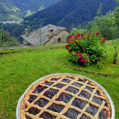 Recipe of Crostata ai frutti di bosco (Red berry pie) on the DeliRec recipe website