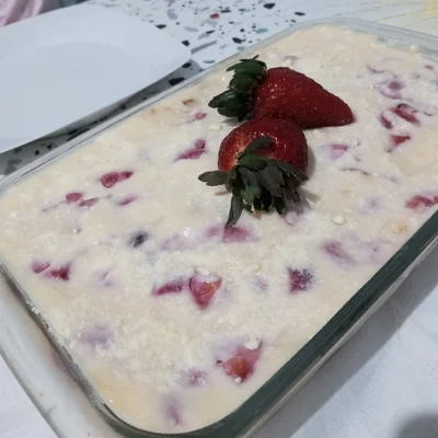 Recipe of Nest milk pavé with strawberry on the DeliRec recipe website