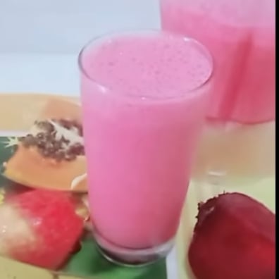Photo of the Beetroot smoothie with banana and apple – recipe of Beetroot smoothie with banana and apple on DeliRec