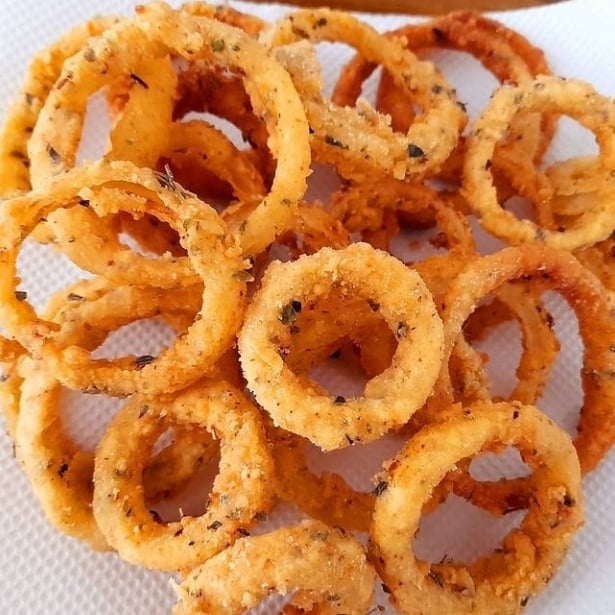 Foto da Anéis de cebola empanadas  - receita de Anéis de cebola empanadas  no DeliRec