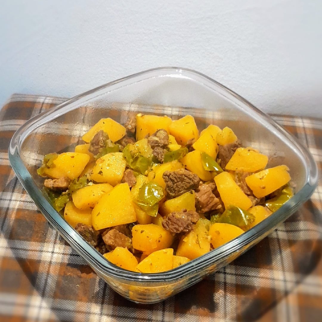 Photo of the Pot meat with potato and bell pepper – recipe of Pot meat with potato and bell pepper on DeliRec