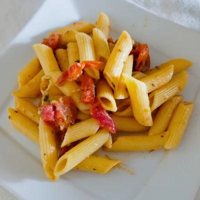 Recipe of Creamy Penne with Gorgonzola and Cherry Tomato 🇮🇹 on the DeliRec recipe website