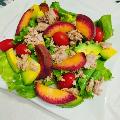 Recipe of Tropical Salad with Tuna 🏖️ on the DeliRec recipe website
