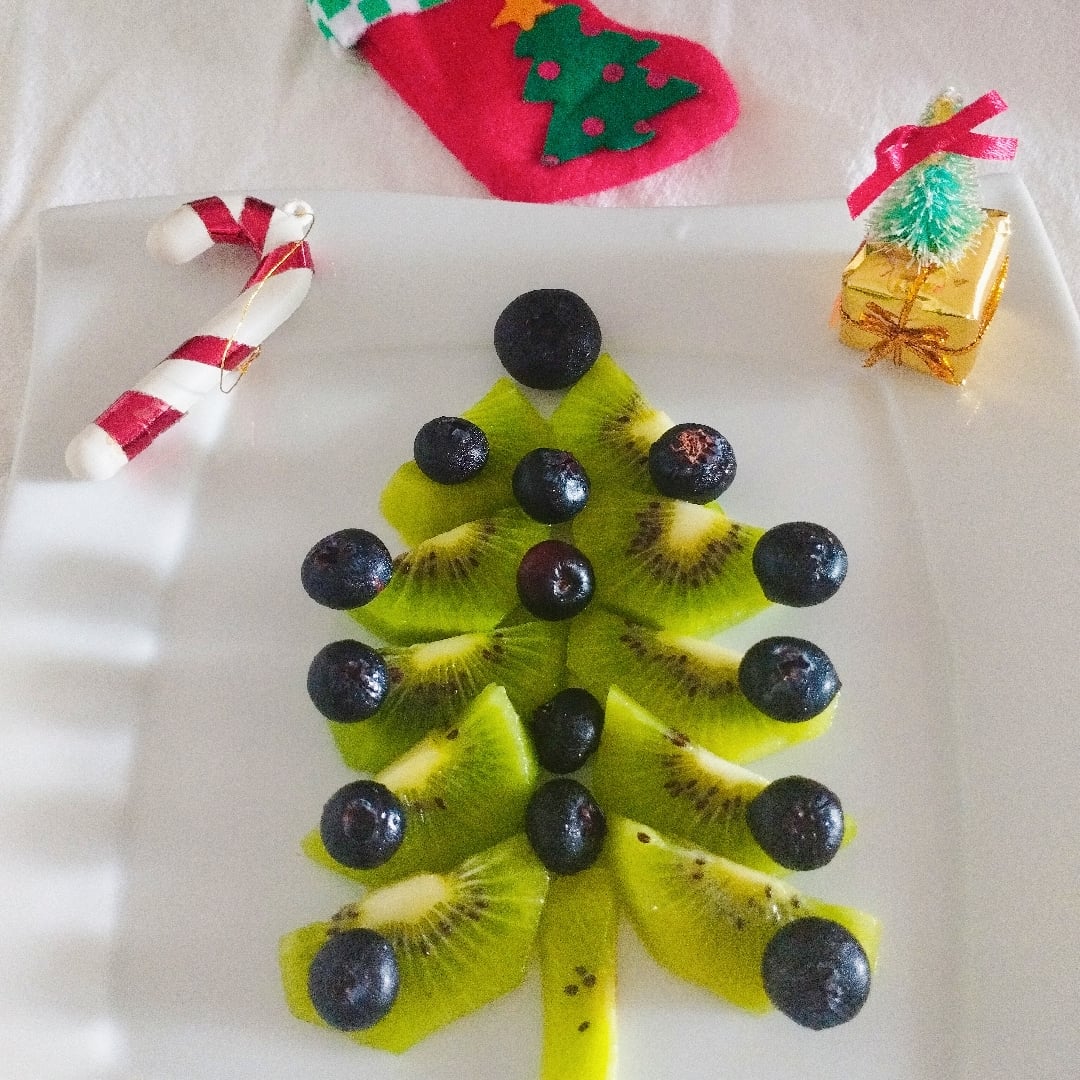 Photo of the Easy Christmas Tree 🎄🎅 – recipe of Easy Christmas Tree 🎄🎅 on DeliRec