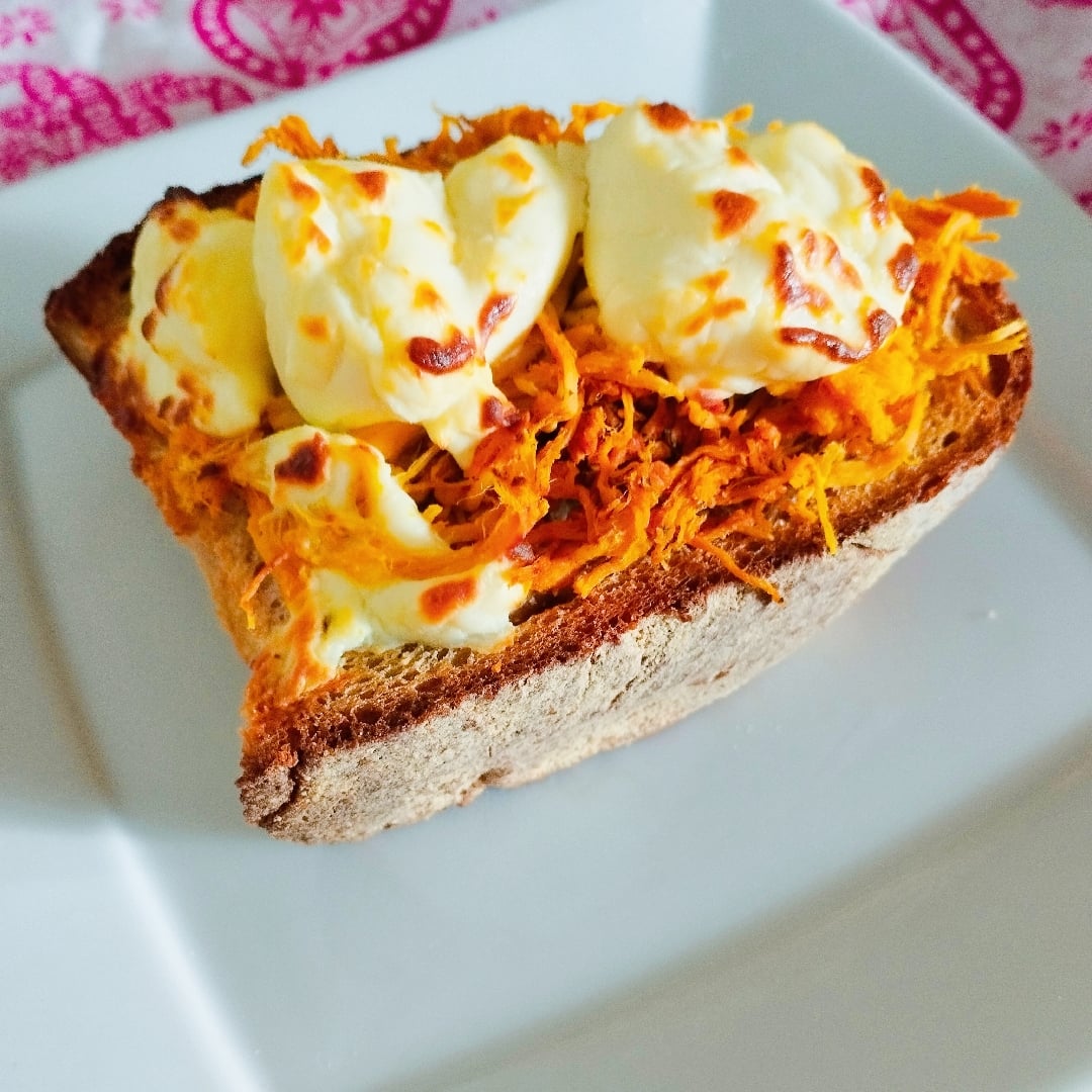 Photo of the Chicken Snack with Catupiry on Natural Fermentation Bread – recipe of Chicken Snack with Catupiry on Natural Fermentation Bread on DeliRec