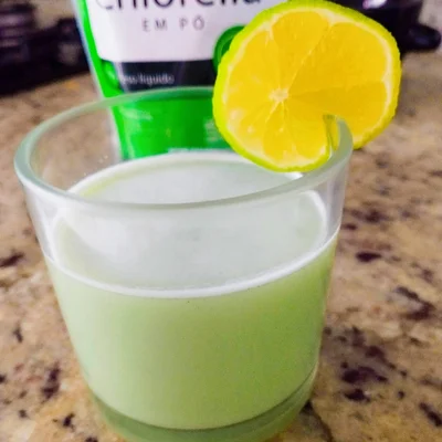 Recipe of Invigorating Detox Lemonade 💚 on the DeliRec recipe website