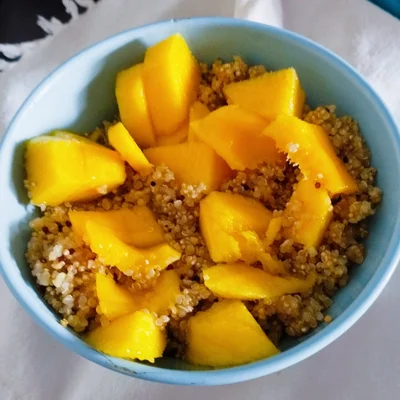 Recipe of Quinoa Protein Fit Salad with Mango 🥭🇧🇷 on the DeliRec recipe website