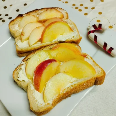 Recipe of Cheesecake Toast with Peach 🎄🎅 on the DeliRec recipe website