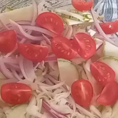 Recipe of Zucchini Salad on the DeliRec recipe website