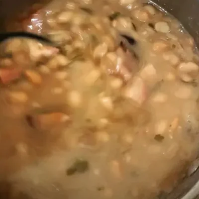 Recipe of beans with bacon on the DeliRec recipe website