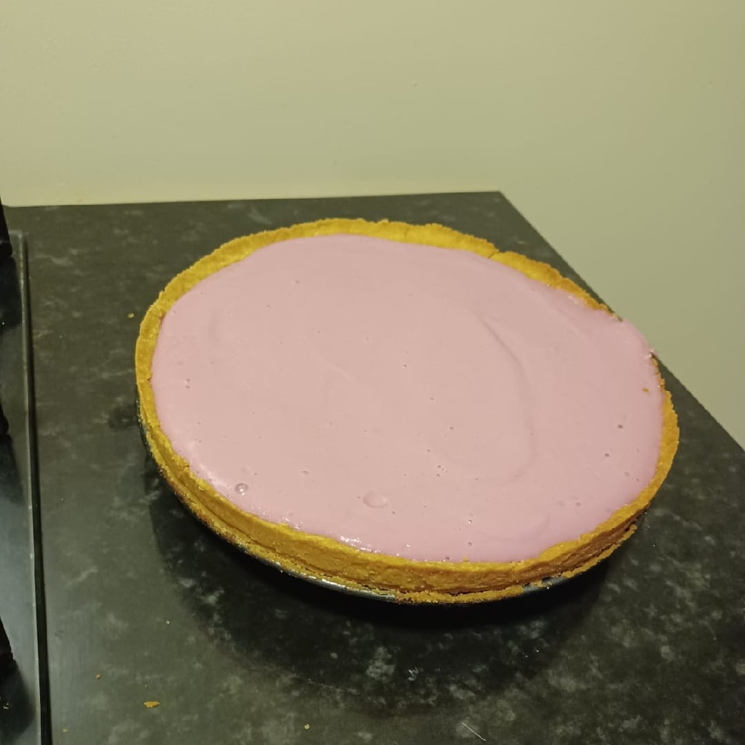 Photo of the Cornmeal Biscuit Pie with Grape Mousse – recipe of Cornmeal Biscuit Pie with Grape Mousse on DeliRec