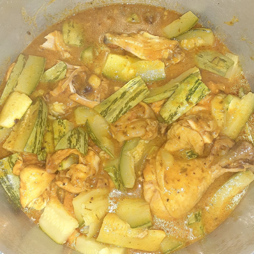 Photo of the Boiled Chicken with Zucchini – recipe of Boiled Chicken with Zucchini on DeliRec