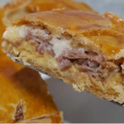Recipe of Ham pie with cheese on the DeliRec recipe website