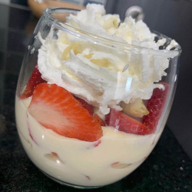 Photo of the Belgian cream with strawberries – recipe of Belgian cream with strawberries on DeliRec