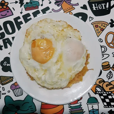 Recipe of Couscous with jerky and fried egg on the DeliRec recipe website