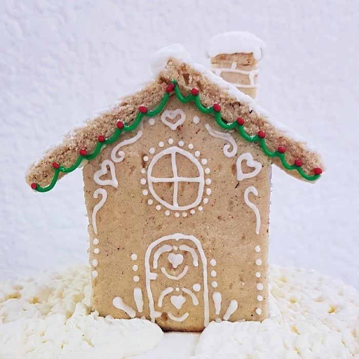 Foto da Gingerbread House (casinha de biscoito de Natal) - receita de Gingerbread House (casinha de biscoito de Natal) no DeliRec