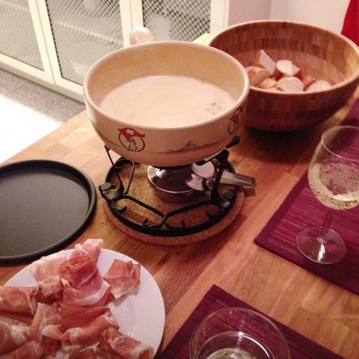 Photo of the Swiss fondue (moitié moitié style) – recipe of Swiss fondue (moitié moitié style) on DeliRec