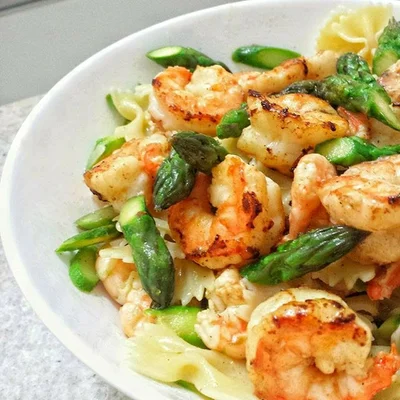 Recipe of Pasta with Shrimp and Asparagus on the DeliRec recipe website