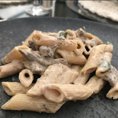Recipe of Penne with fillet in gorgonzola sauce on the DeliRec recipe website