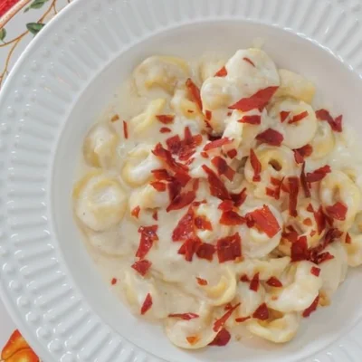 Recipe of Tortellini with Gorgonzola Sauce on the DeliRec recipe website