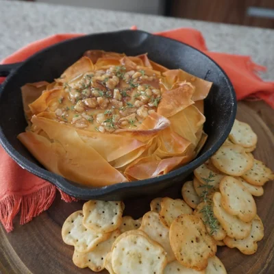 Käse mit Fillo-Nudeln Rezept auf der DeliRec-Rezept-Website