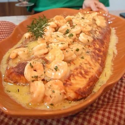 Recipe of Shrimp with champagne sauce on the DeliRec recipe website