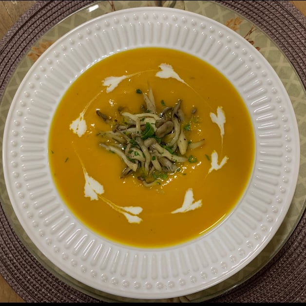Photo of the Pumpkin soup with shimeji – recipe of Pumpkin soup with shimeji on DeliRec