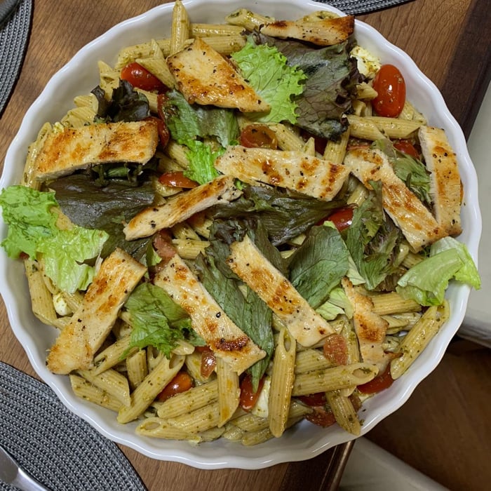 Photo of the Penne salad with pesto dressing – recipe of Penne salad with pesto dressing on DeliRec