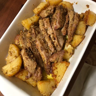 Recipe of Baked flank steak with potatoes on the DeliRec recipe website
